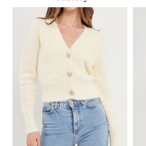 FEATHERED PLUSH HEART buttoned cardigan